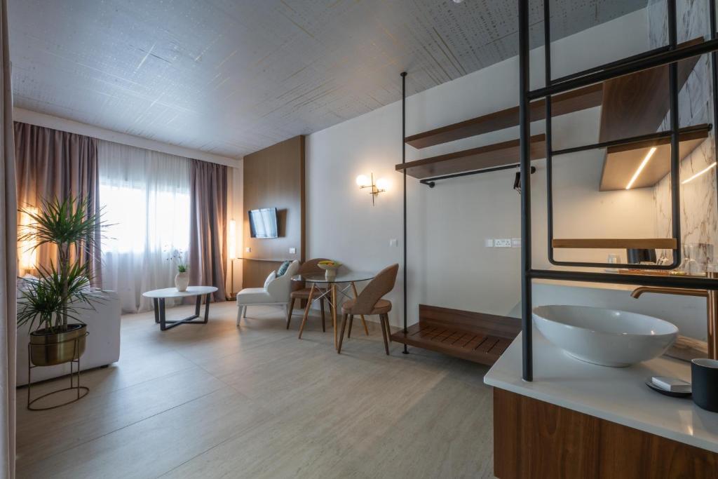 Fotos del hotel - KING JASON PAPHOS- ADULTS ONLY