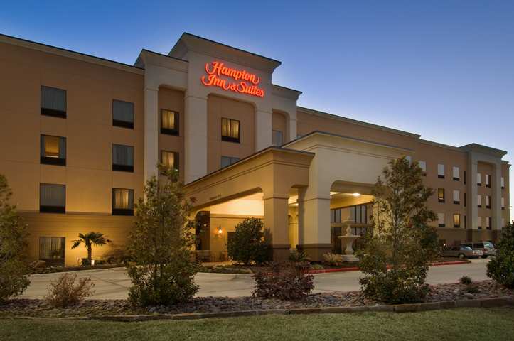 Hampton Inn AND Suites Waco South