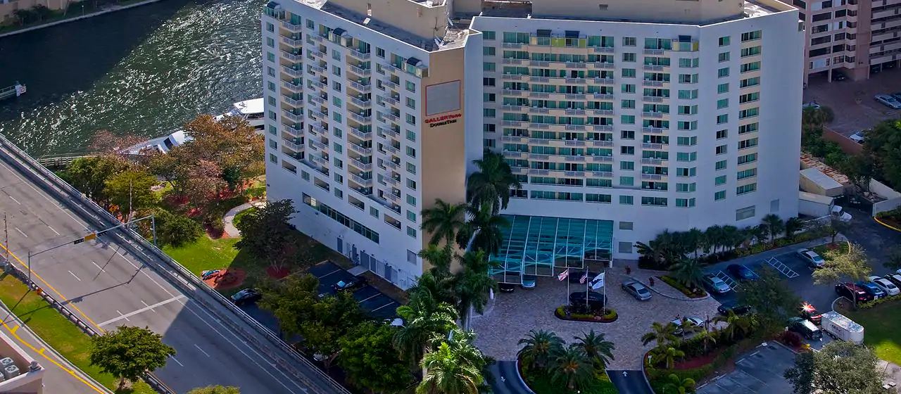 GALLERY ONE FORT LAUDERDALE - A DOUBLETREE HOTEL
