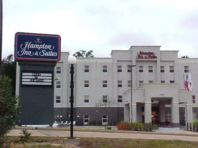 Hampton Inn AND Suites Lufkin 