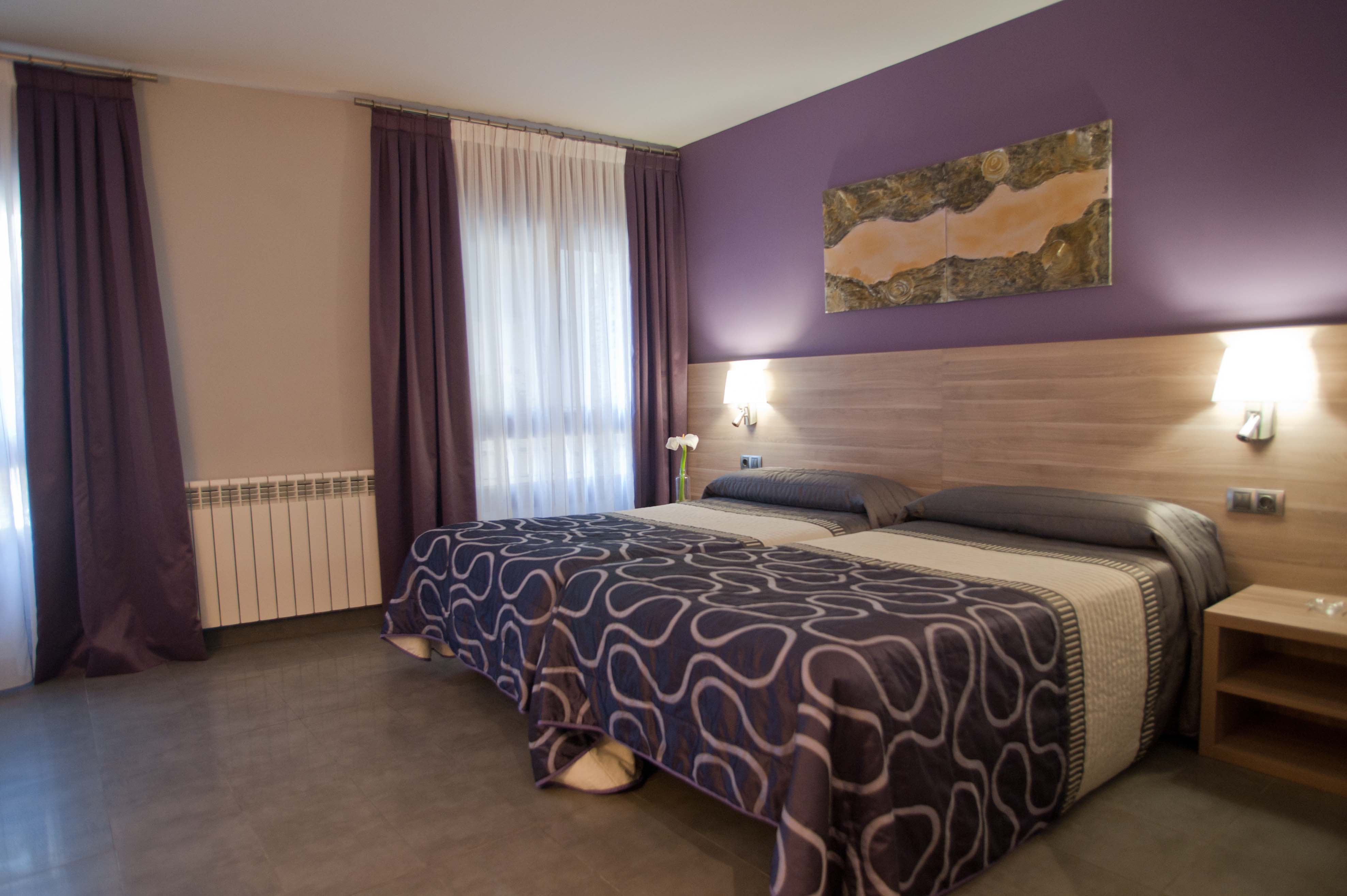 HOTEL VICTOR