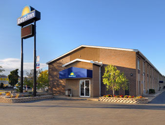 DAYS INN EAU CLAIRE-CAMPUS