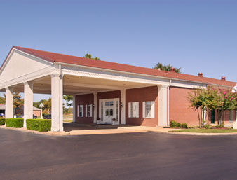 DAYS INN AND SUITES COLLIERVILLE