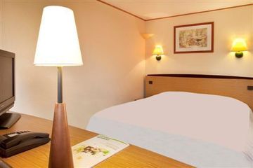 Fotos del hotel - CAMPANILE NIMES SUD CAISSARGUE