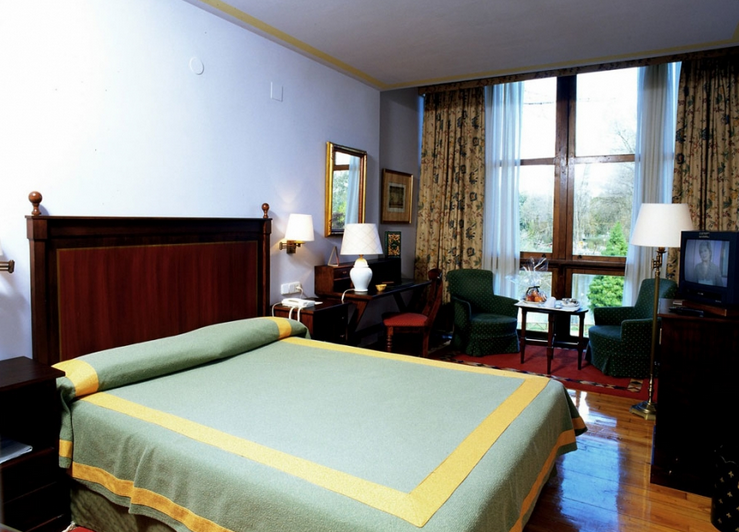 Parador De Gijon