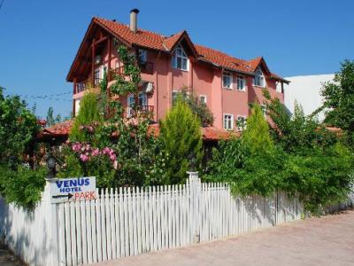 Venus Hotel