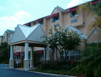 THE FLORIDIAN HOTEL  SUITES
