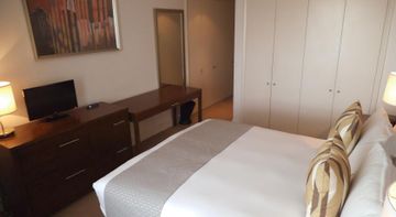 Fotos del hotel - CIRCUS APARTMENTS BY BRIDGESTR