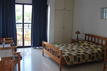 Fotos del hotel - LEFKI TREE TOURIST APARTMENTS