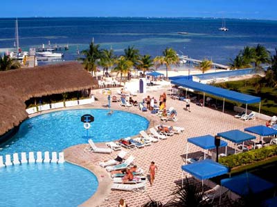 Attholidays Aquamarina Beach Hotel Aquamarina Beach Hotel Accommodations In Cancun