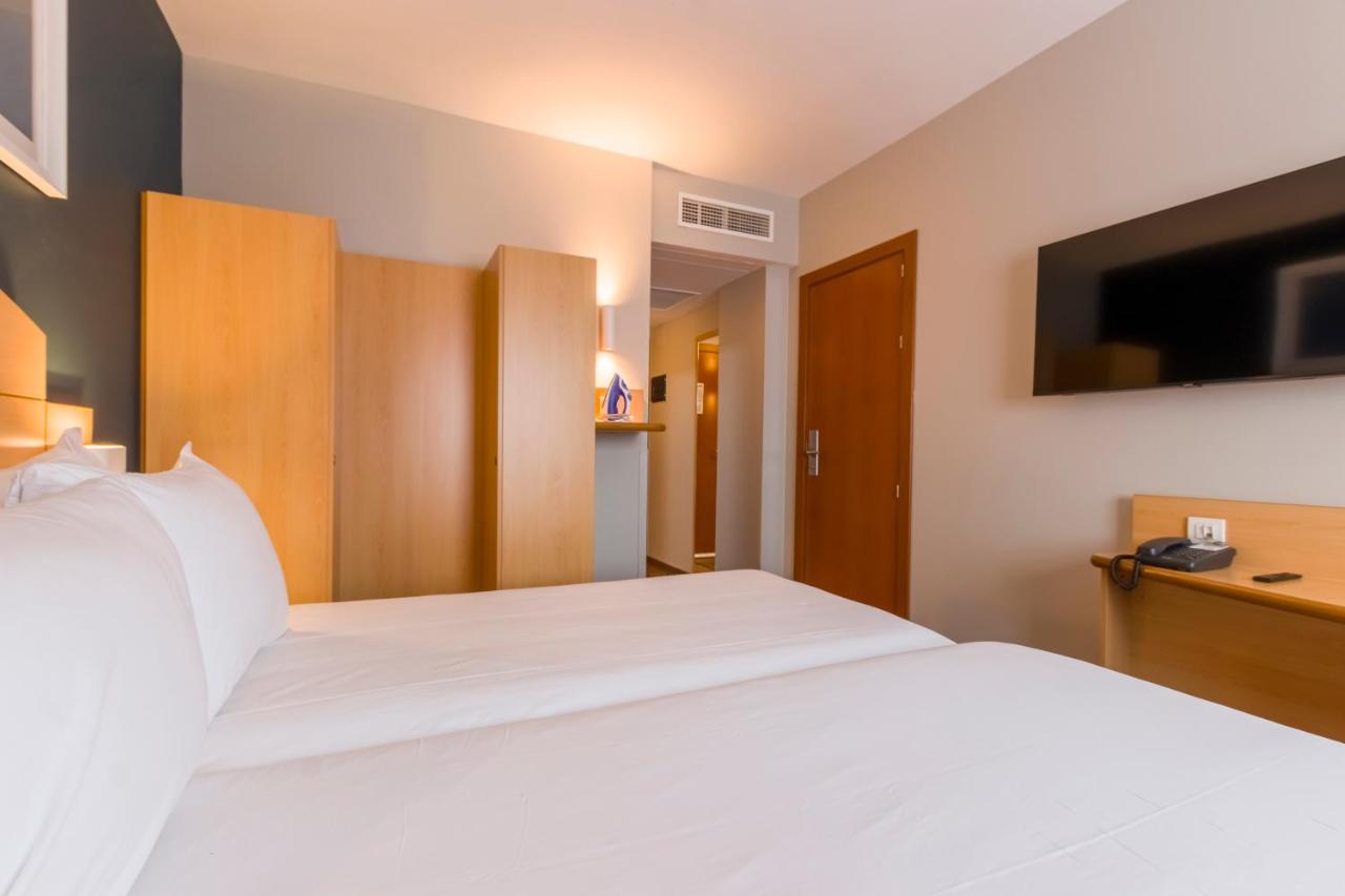 Fotos del hotel - TRAVELODGE MADRID ALCALA DE HENARES