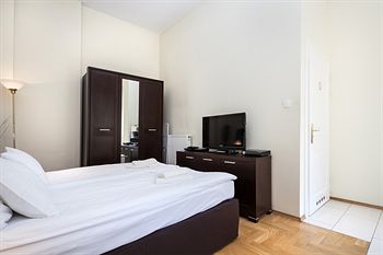 Fotos del hotel - VENETIAN HOUSE COURTYARD APARTMENTS