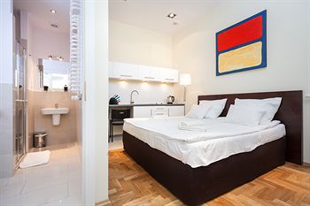Fotos del hotel - VENETIAN HOUSE COURTYARD APARTMENTS