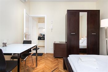 Fotos del hotel - VENETIAN HOUSE COURTYARD APARTMENTS