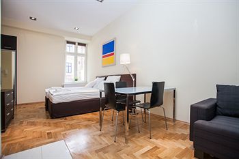 Fotos del hotel - VENETIAN HOUSE COURTYARD APARTMENTS