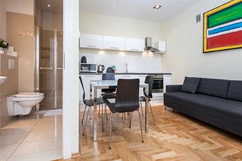 Fotos del hotel - VENETIAN HOUSE COURTYARD APARTMENTS