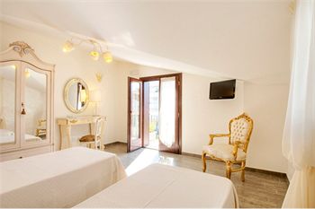 Fotos del hotel - VILLA GRACE TOMBOLATO