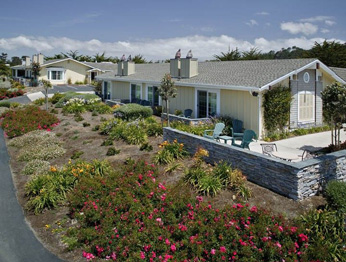 Trovalia Fireside Inn On Moonstone Beach Fireside Inn On Moonstone Beach Lodgings In Cambria