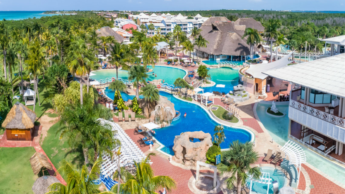 ROYALTON HICACOS/ADULTS ONLY