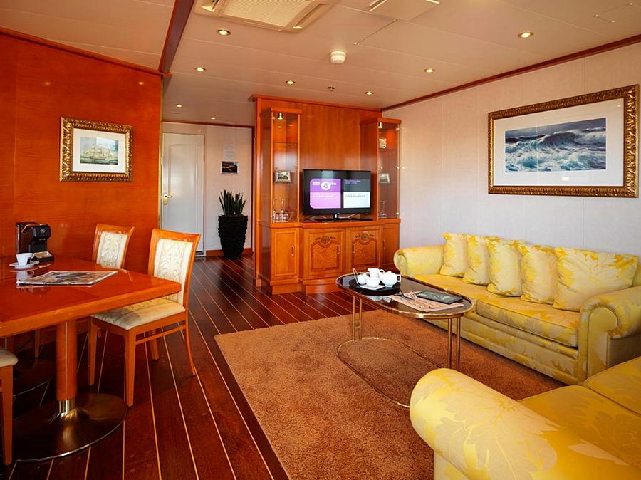 Fotos del hotel - SUNBORN YACHT LONDON HOTEL