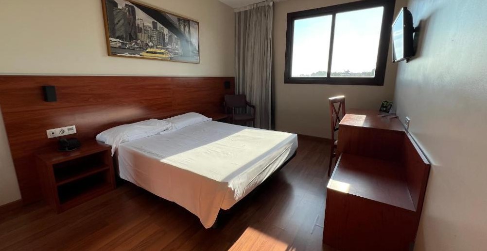 Fotos del hotel - B&B HOTEL Tarragona Reus