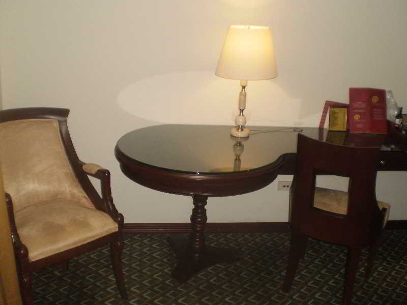 Fotos del hotel - EMBASSY PARK HOTEL
