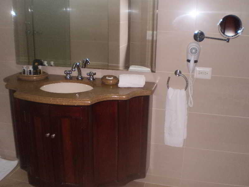 Fotos del hotel - EMBASSY PARK HOTEL
