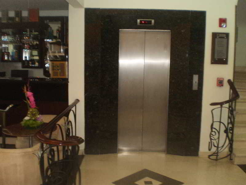Fotos del hotel - EMBASSY PARK HOTEL