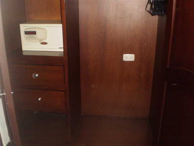 Fotos del hotel - EMBASSY PARK HOTEL