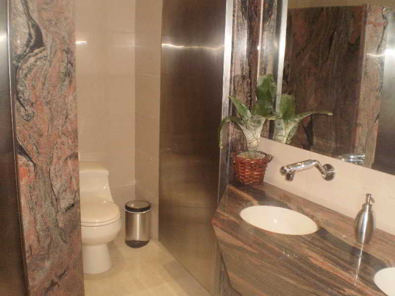 Fotos del hotel - EMBASSY PARK HOTEL