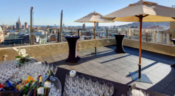 Olivia Plaza Hotel