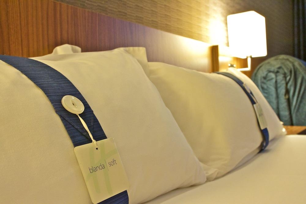Fotos del hotel - Holiday Inn Express Campo De Gibraltar - Barrios