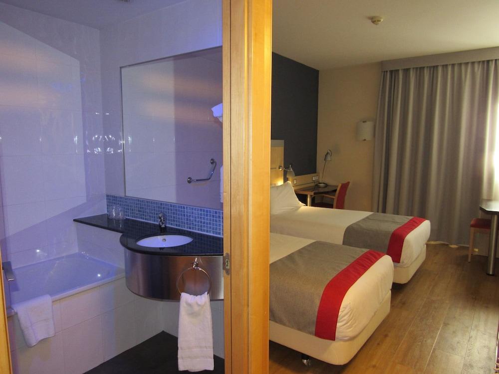 Fotos del hotel - Holiday Inn Express Barcelona - Sant Cugat, an IHG Hotel