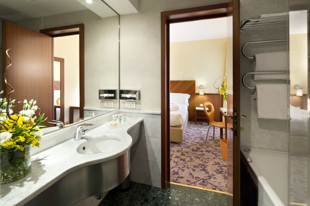 Fotos del hotel - UNA HOTELS MEDITERRANEO MILANO