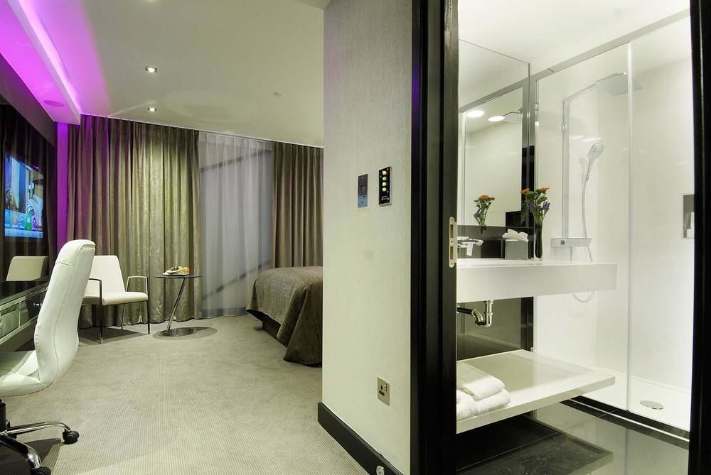 M BY MONTCALM SHOREDITCH