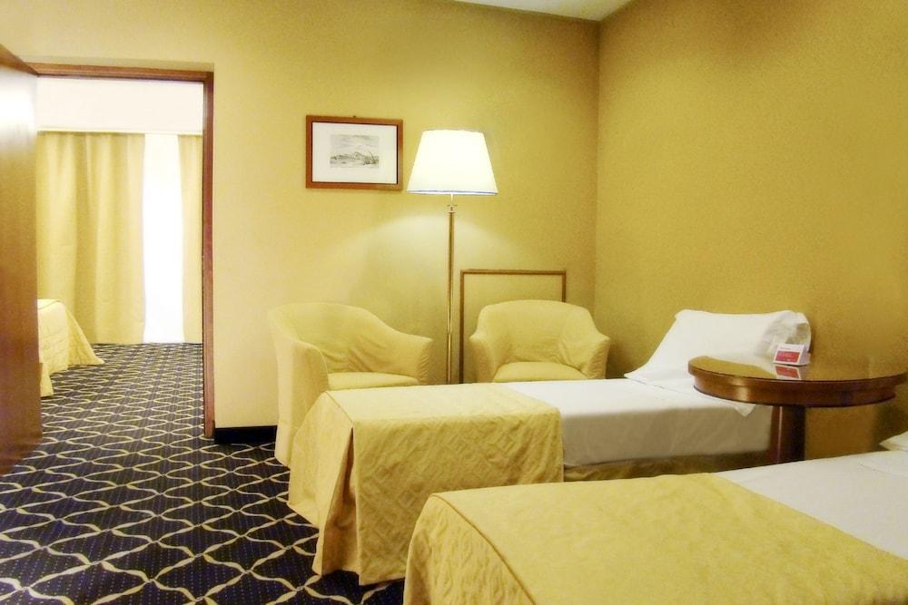 Fotos del hotel - RAMADA NAPLES CITY CENTER