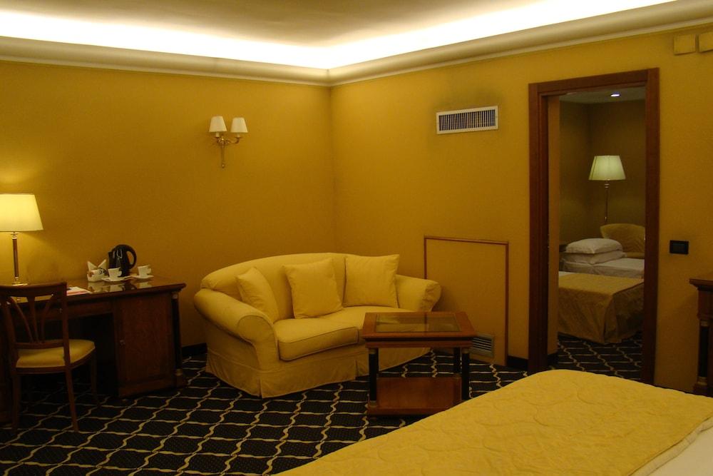 Fotos del hotel - RAMADA NAPLES CITY CENTER
