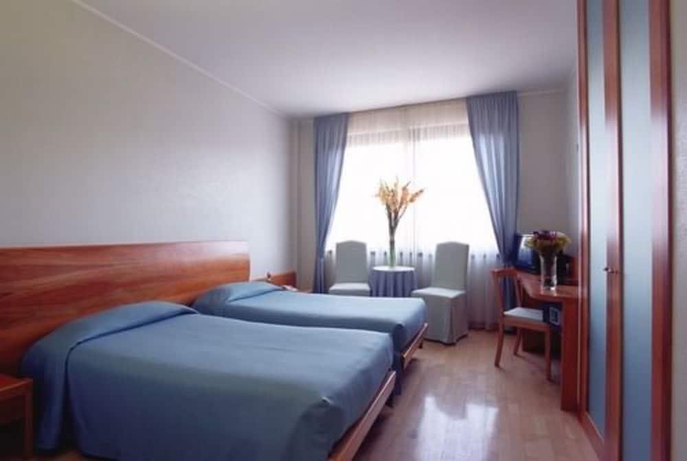 Fotos del hotel - HOTEL LEOPARDI