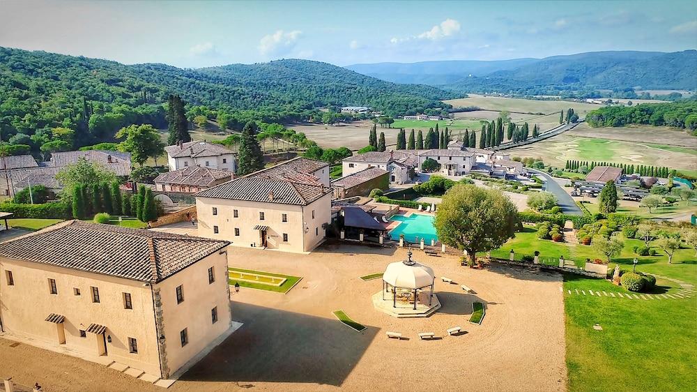 Fotos del hotel - LA BAGNAIA GOLF & SPA RESORT SIENA BORGO FILETTA