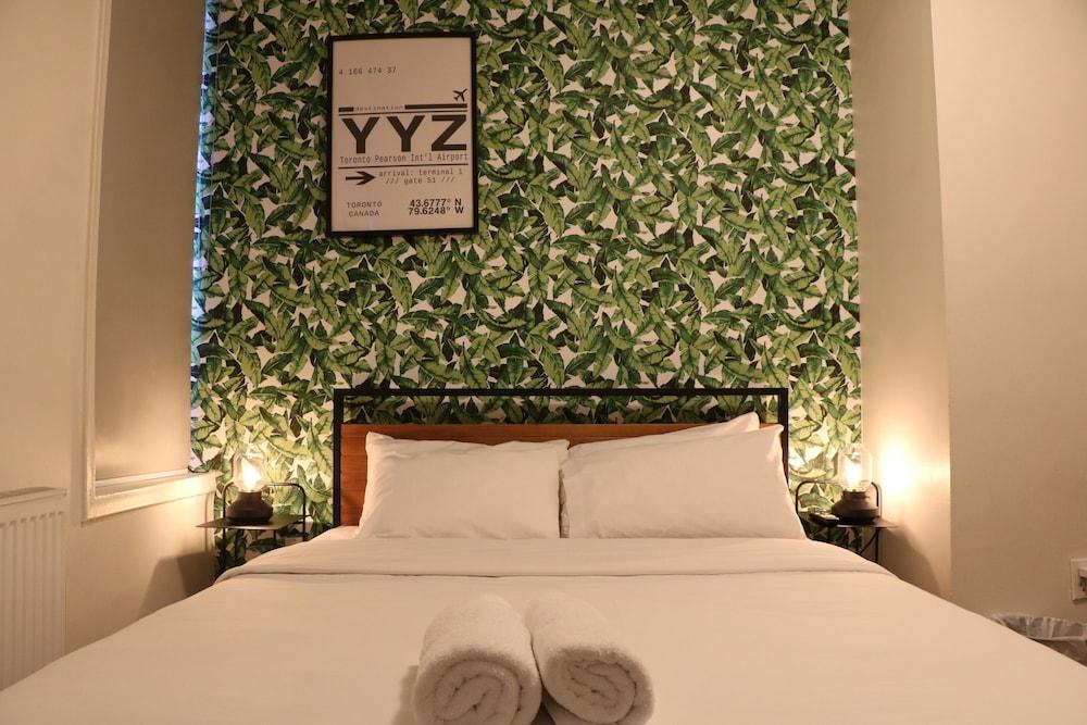 Fotos del hotel - KNIGHTS INN TORONTO