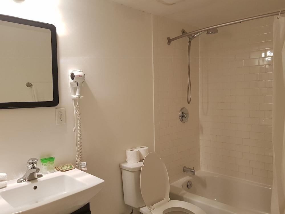Fotos del hotel - KNIGHTS INN TORONTO