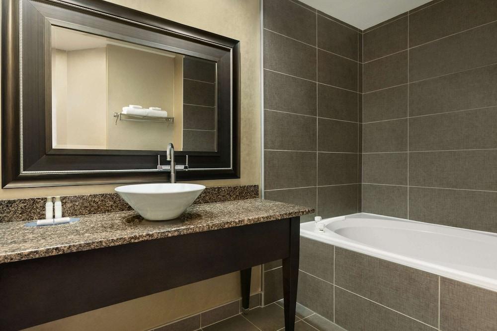 Fotos del hotel - TRAVELODGE HOTEL & CONVENTION CENTER QUEBEC CITY