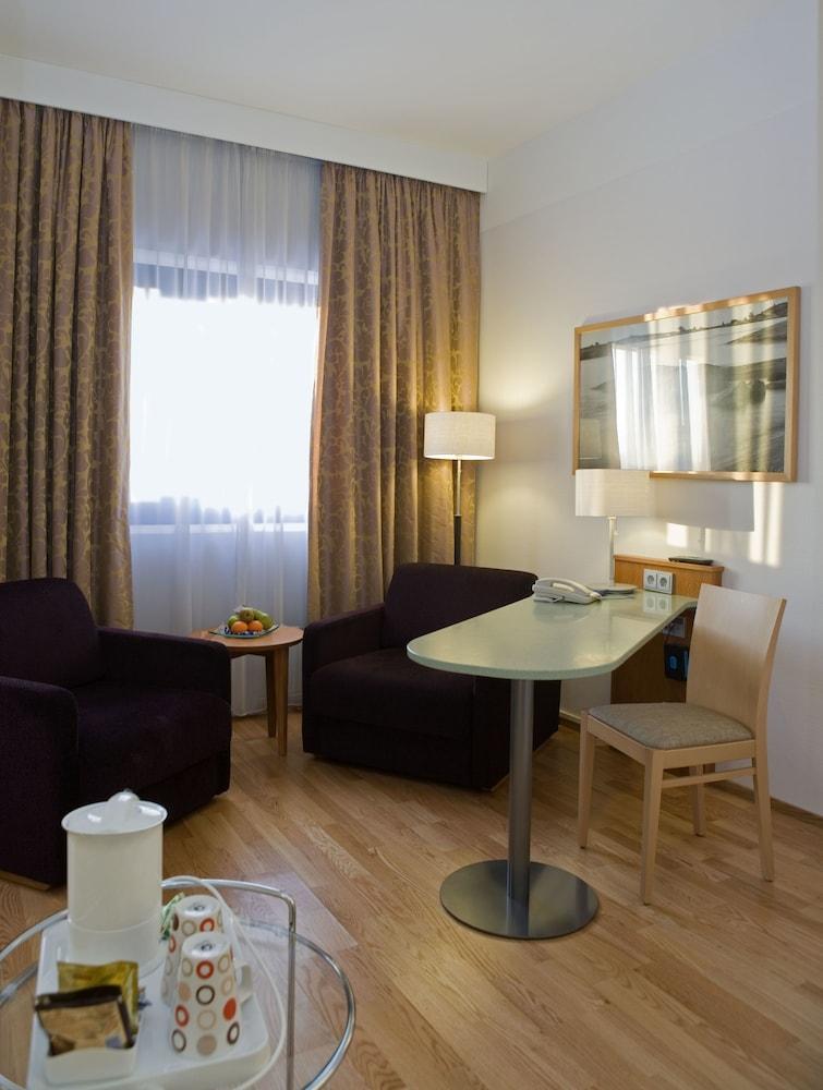 Fotos del hotel - HOLIDAY INN AIRPORT