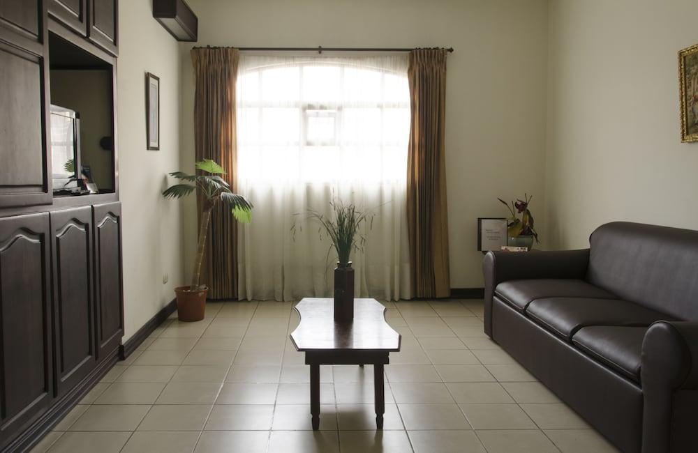 Fotos del hotel - Hotel Plaza Real Suites & Apartments