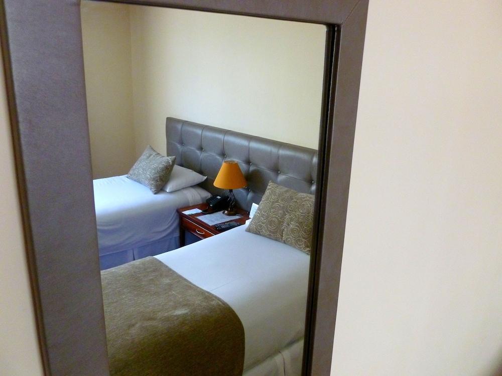 Fotos del hotel - Embassy Hotel