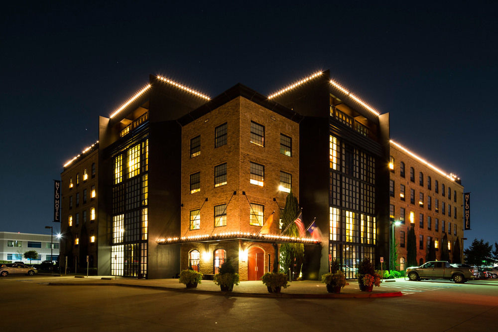 NYLO Dallas Plano Hotel, Tapestry Collection by Hilton