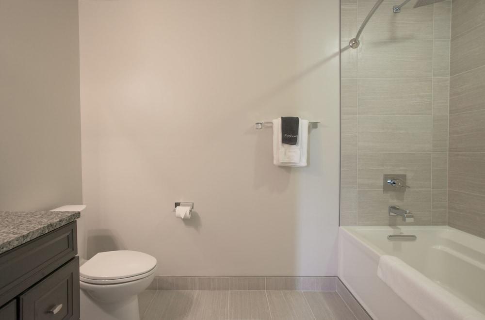 Magnolia Hotel Omaha