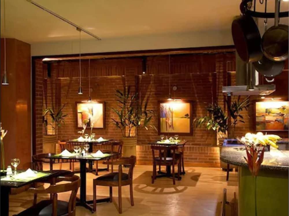 Hotel GIO Suites Parque 93 Bogotá