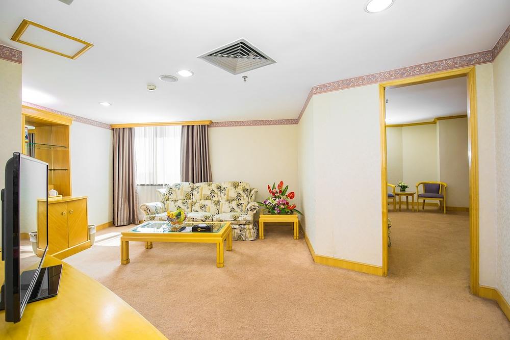 Fotos del hotel - NEW CENTURY HOTEL