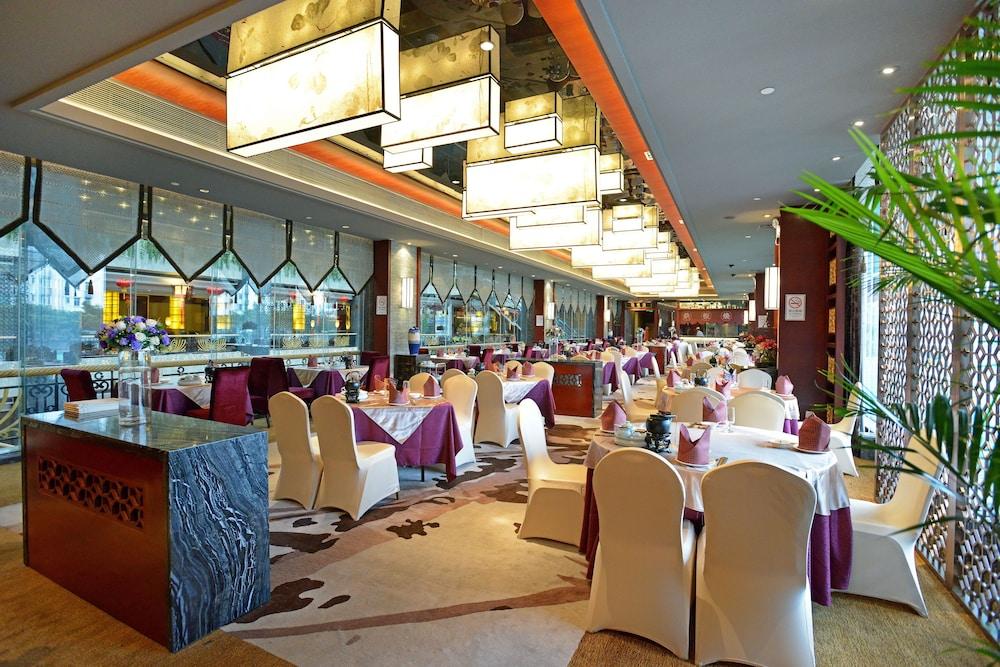 Fotos del hotel - NEW CENTURY HOTEL
